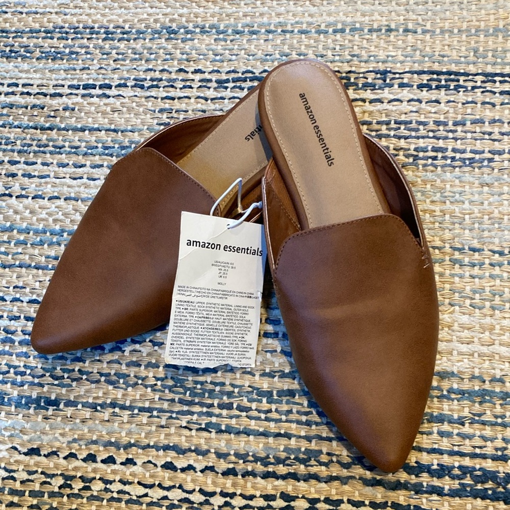 Amazon Essentials Brown Leather Mules Sleek Minimalist Design